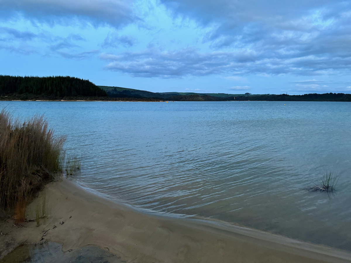 Kai Iwi Lakes (Promenade Point) - Overland Navigator - Main photo