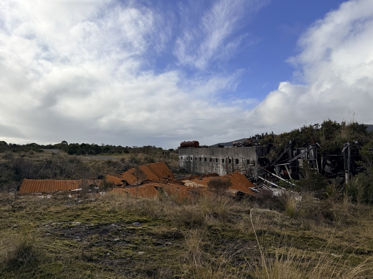 Ruins loop image 2