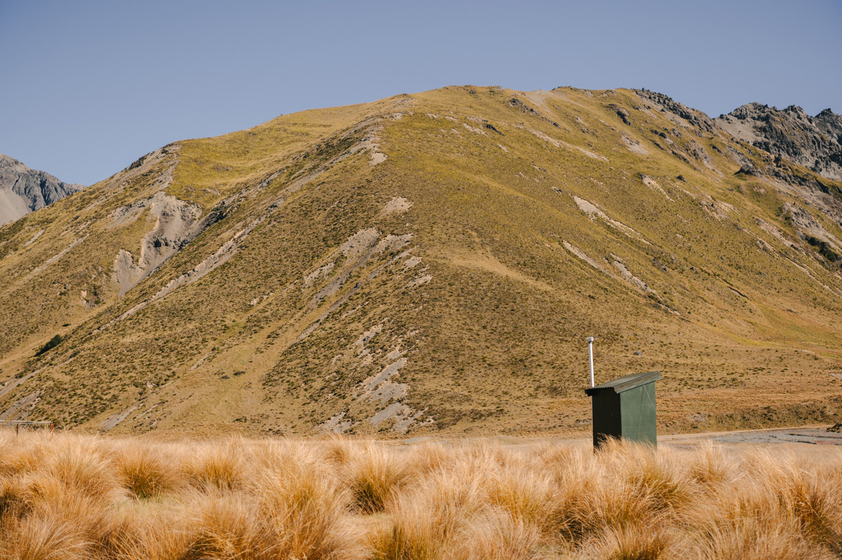 Island Gully Hut image 1