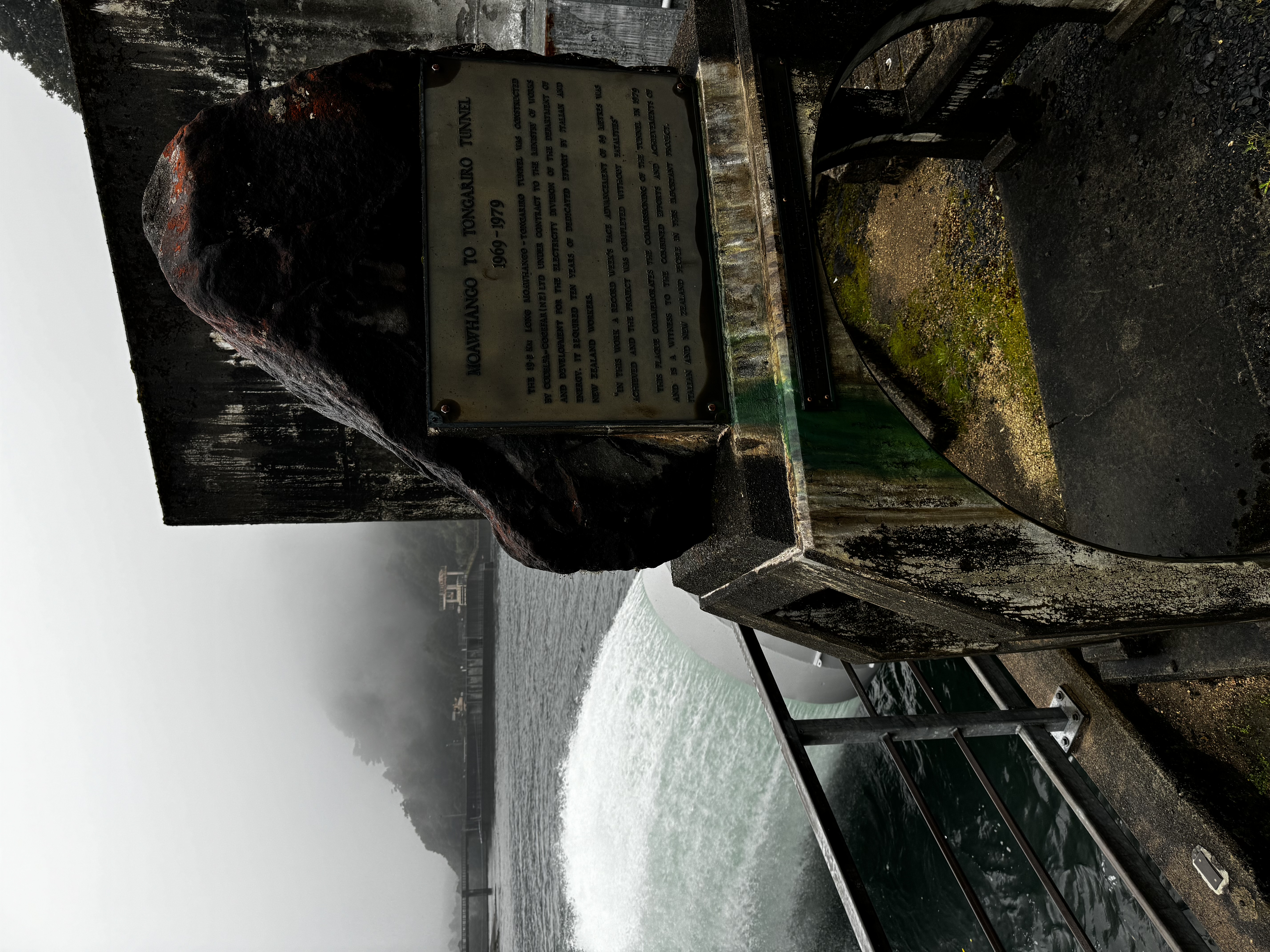 Rangipo Inlet Road image 8