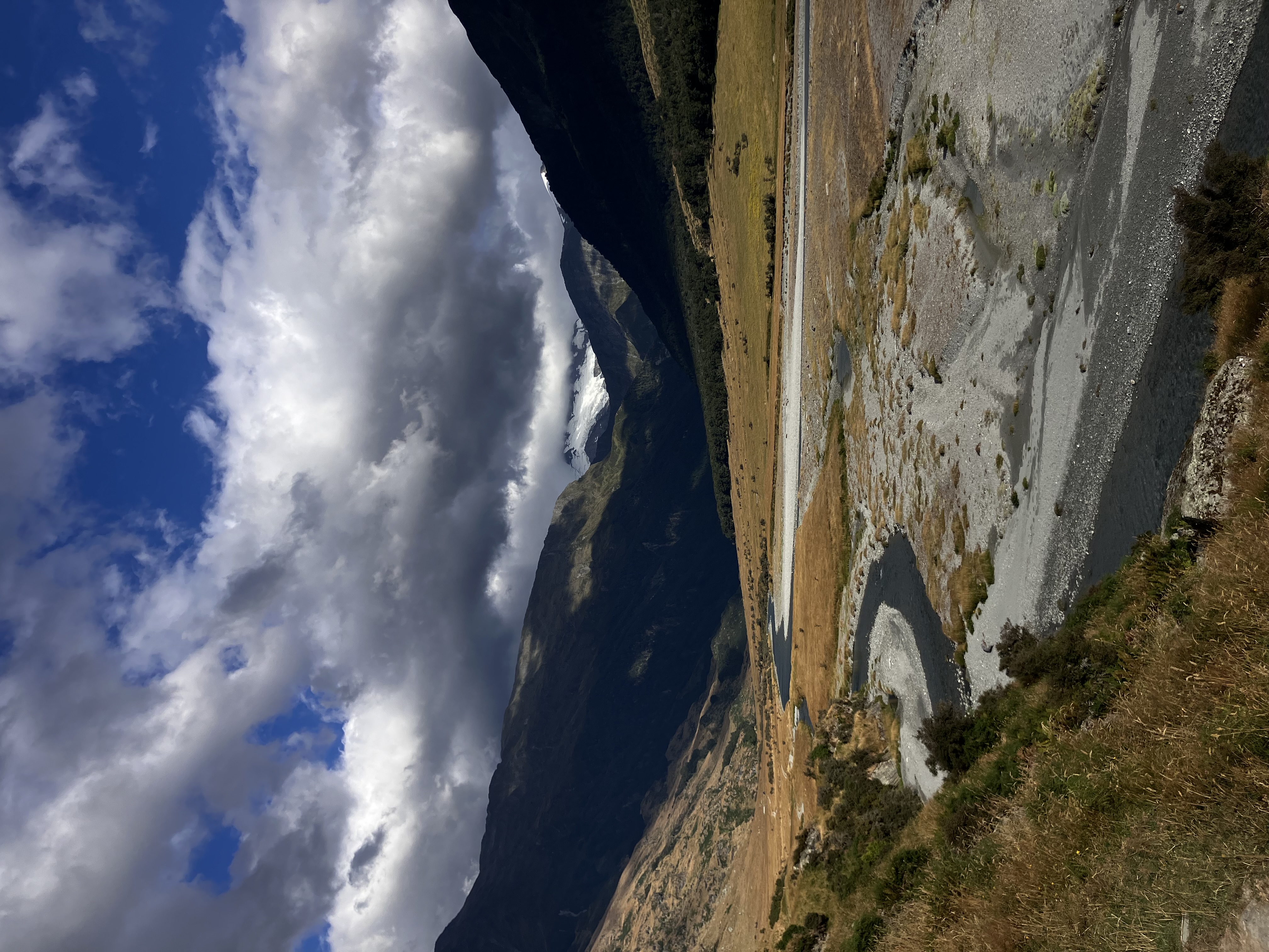 Mt Aspiring Access Road image 5