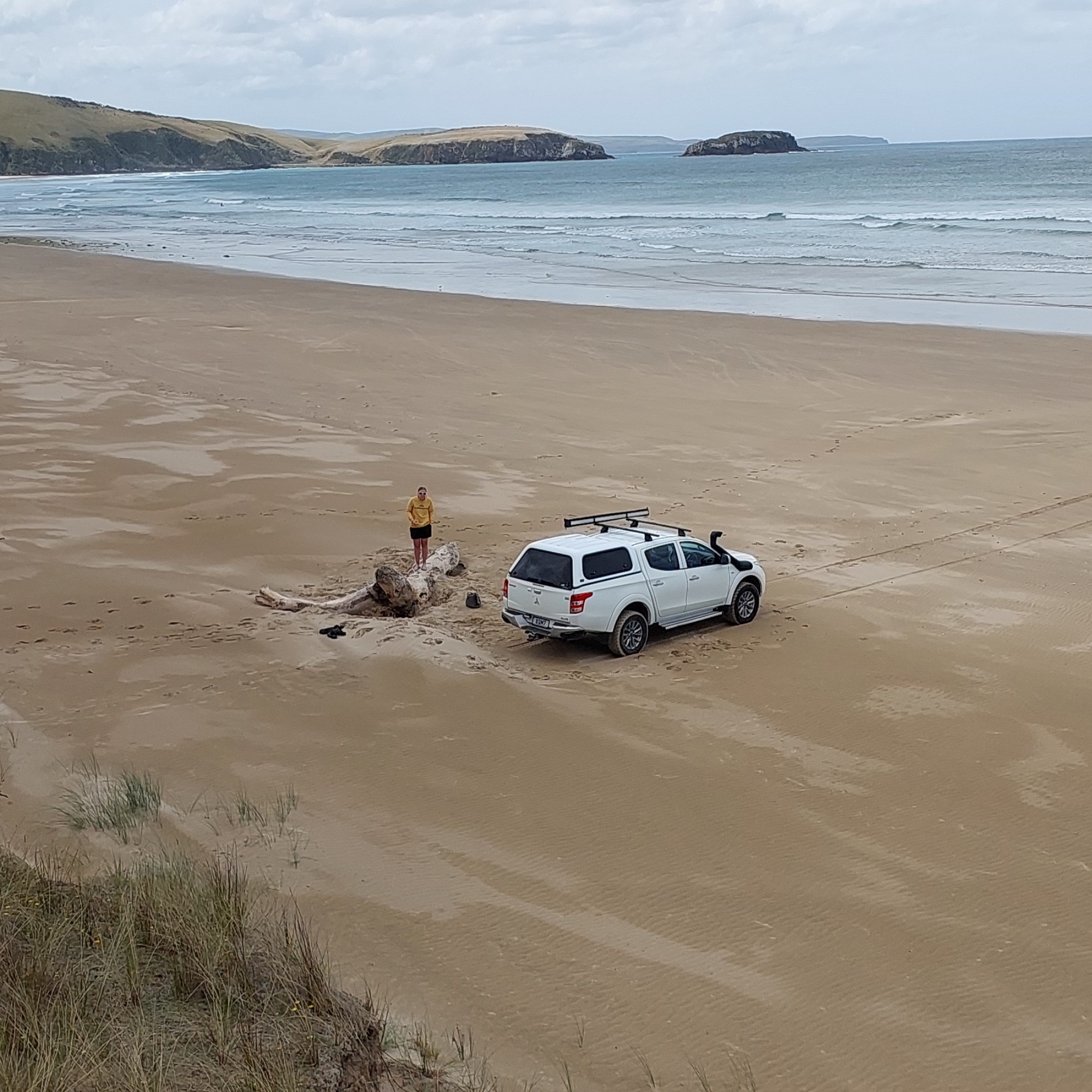 Tautuku Beach image 3
