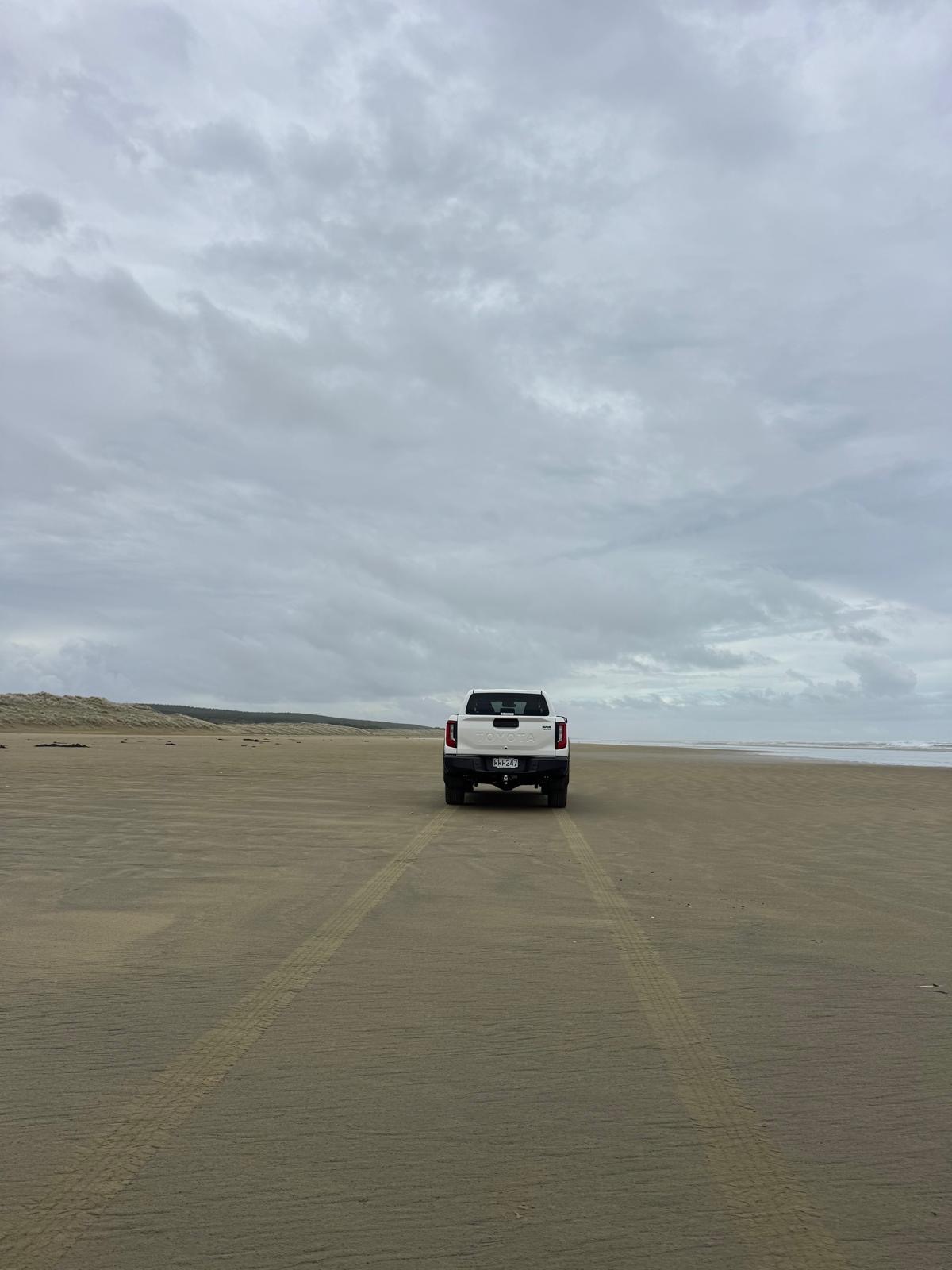 90 Mile Beach image 4