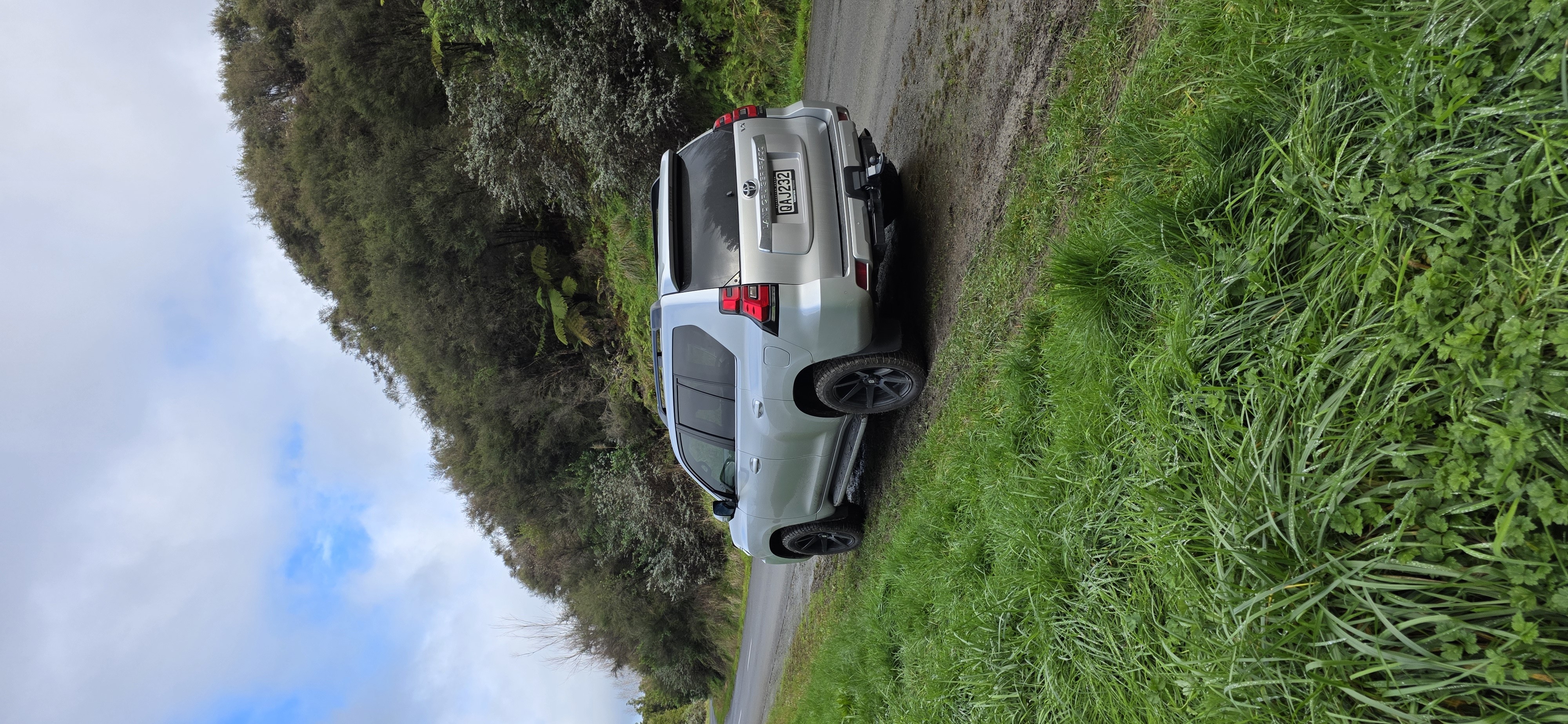 Turakina Valley Road image 1