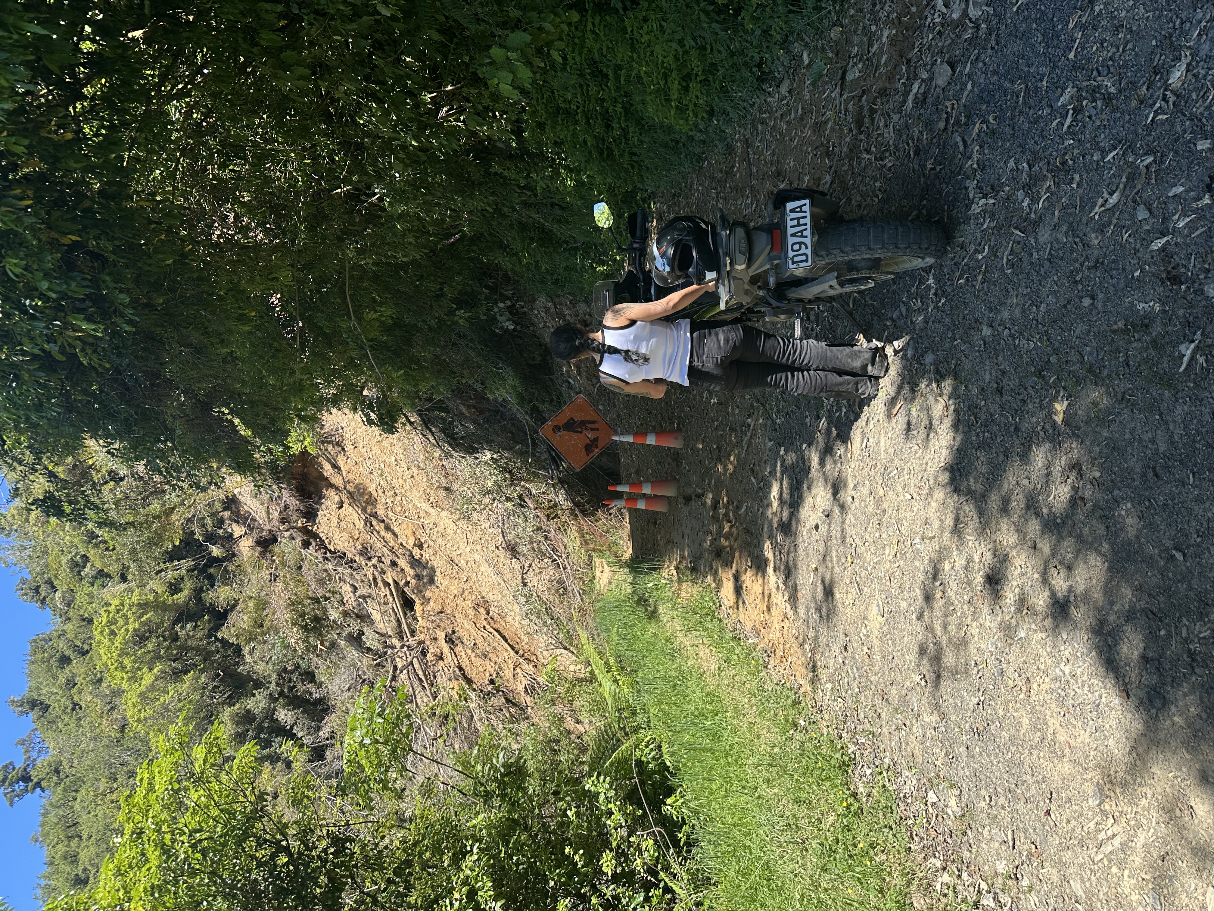 Motu Road image 1