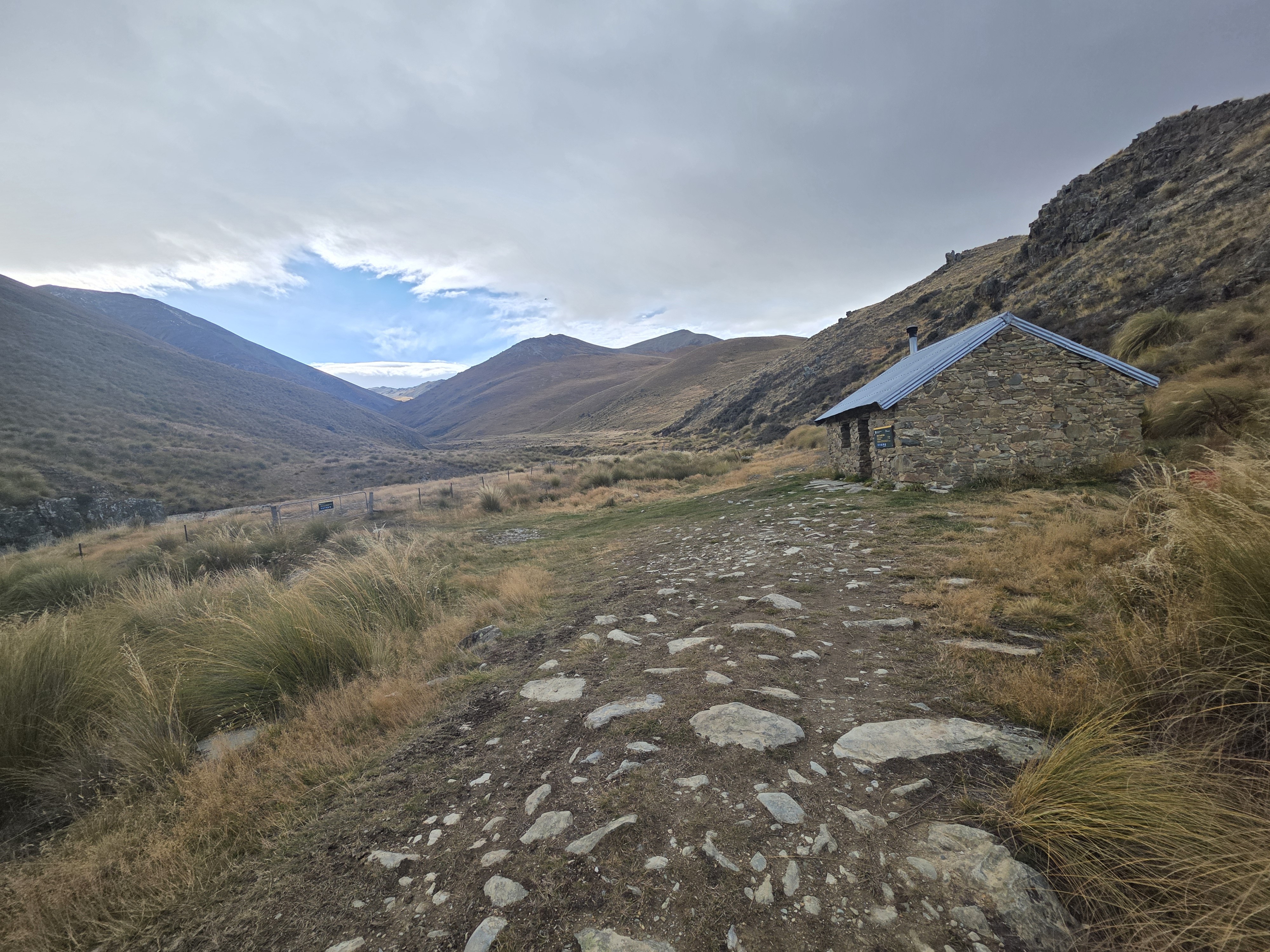 Hut Creek image 1