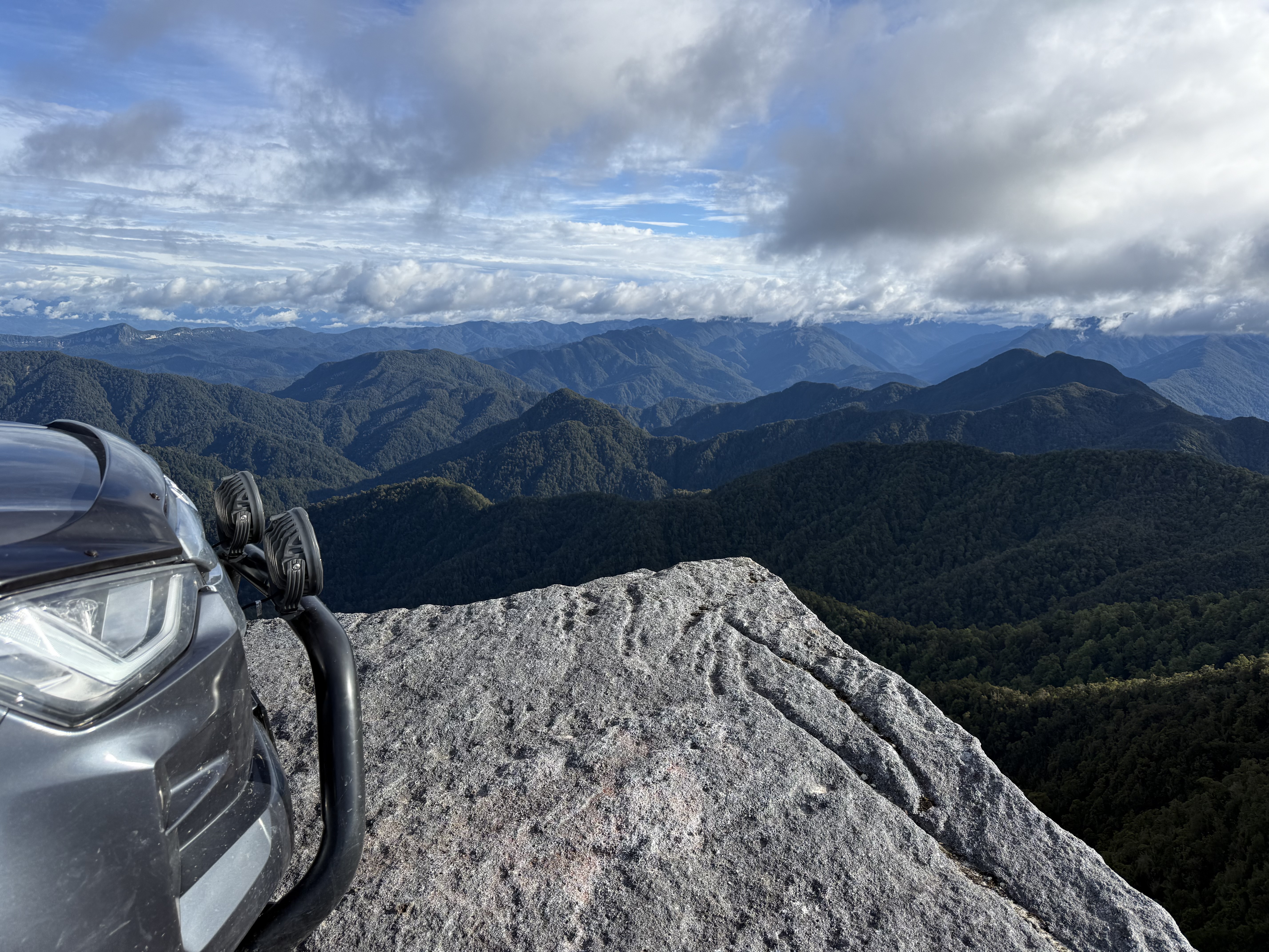 The lookout image 4