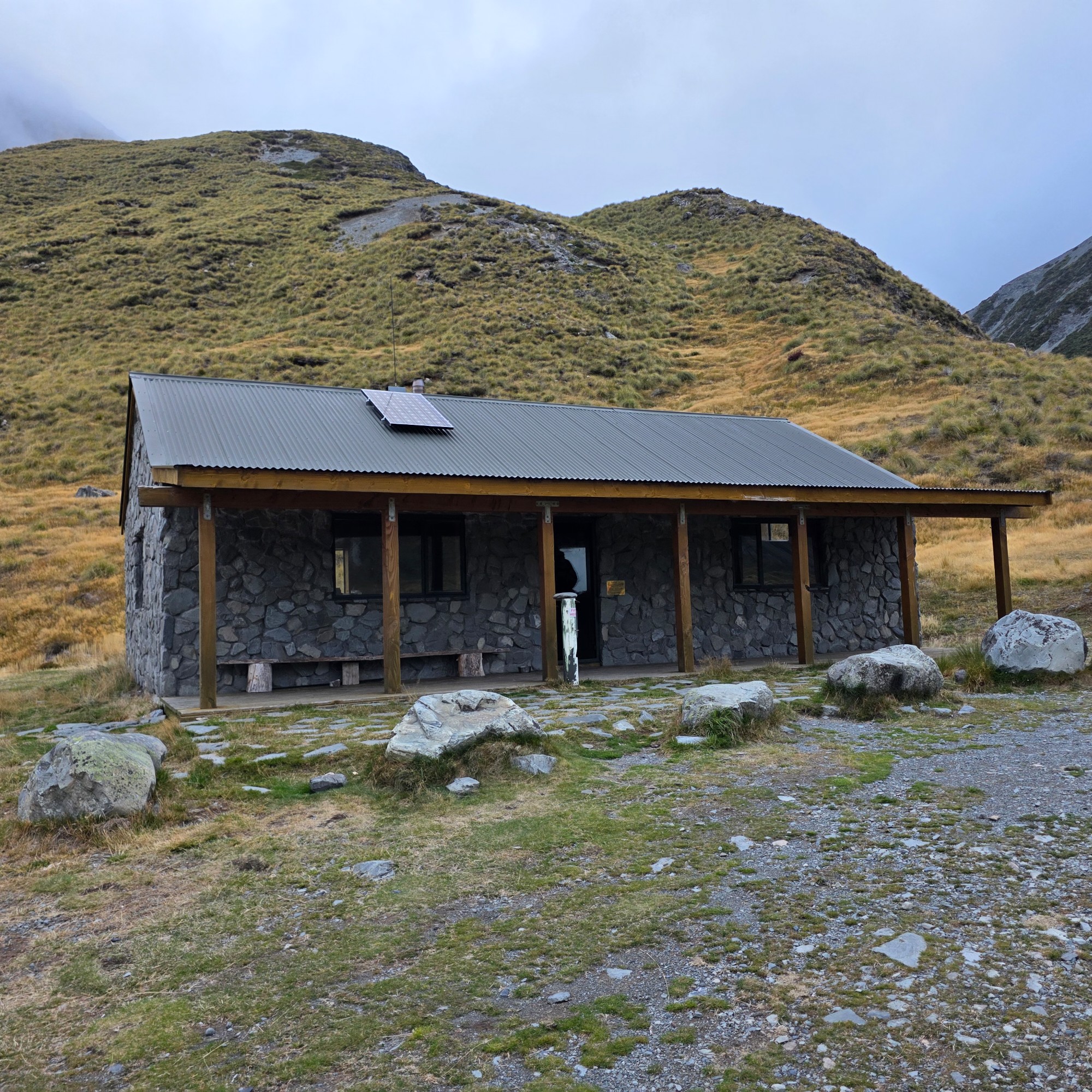 Macaulay Hut image 6